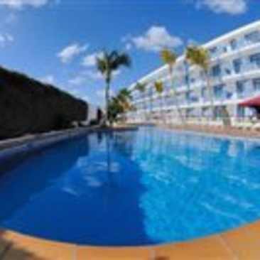 Costa Volcan Apartments